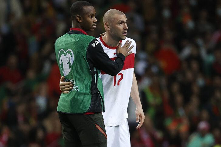 Son dakika: 'Türkiye'den çokça küfürlü mesaj aldım!' Burak Yılmaz'dan olay itiraflar! Portekiz maçında kaçan penaltı, Dünya Kupası, bir günü ve Şenol Güneş... G3