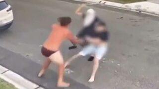 Sokak ortasında yarı çıplak kovalamaca! Hırsızların evine girmeye çalıştığını fark eden adam iç çamaşırıyla dışarı fırladı