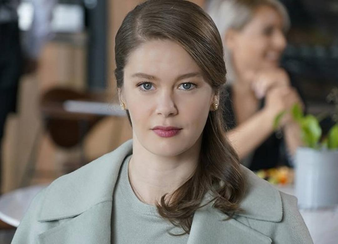 Burcu Biricik'in 'Muhteşem Y&uuml;zyıl'daki estetiksiz hali g&uuml;ndem oldu! O detay tartışma yarattı