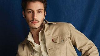 Boran Kuzum’un gala kıyafeti hayranlarını ikiye böldü! Gündem oldu