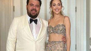 Eser Yenenler'in eşi Berfu Yenenler'in paylaşımına yorum yağdı! Doğal halin daha güzel