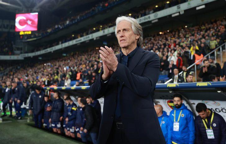 "JESUS, 4 TRANSFER İSTEMİŞ"