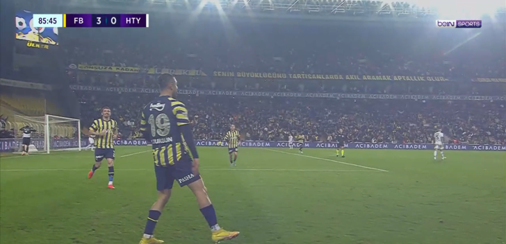 Cristiano Ronaldo'dan sonra bu kez de 'Ramiz Dayı Serdar Dursun!' Fenerbahçeli yıldızın paylaşımı beğeni yağmuruna tutuldu: 'Daha ölmedik yeğen!' G5