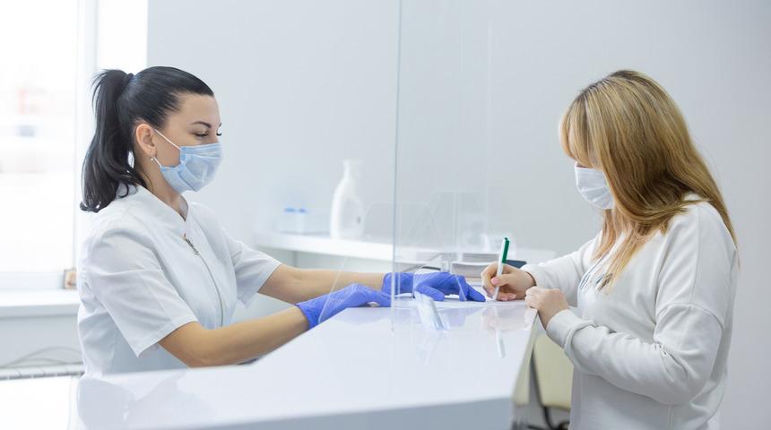 Yeşil kart ameliyatı karşılar mı, yeşil kartla özel hastaneye gidilir mi? Yeşil kart neleri kapsar, yeşil kart sağlık güvencesi mi?