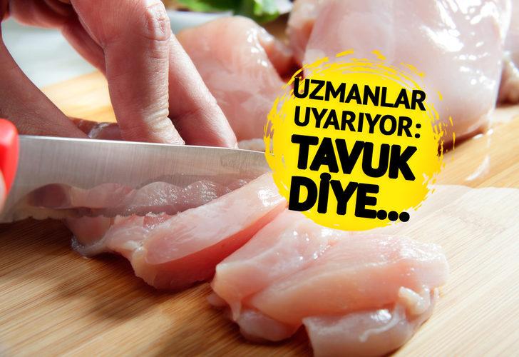 Tavuk diye bunu yediriyorlar! Görüntüsü neredeyse aynı ama… Yiyenlerin dizlerinde ortaya çıkıyor