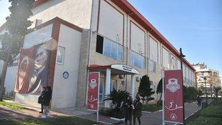 Babamın vasiyeti dedi belediyeyi dolandırdı! 600 bin TL değerindeki klimaları söküp götürdü