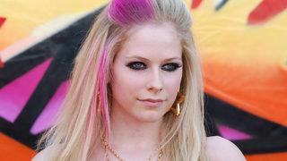 2000'lerin efsane şarkıcısı Avril Lavigne yıllar sonra ortaya çıktı! Öldüğü konuşuluyordu...