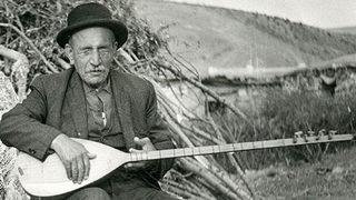 Aşık Veysel kimdir, gözleri nasıl kör oldu, neden öldü? Resmi Gazete'de yayımlandı! 2023, Aşık Veysel Yılı ilan edildi