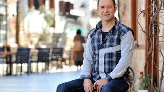 Sümer Ezgü'den 'EYT'li Cemilem' türküsü! Gaydırı gubbak Cemilem yasa da gelecek meclise