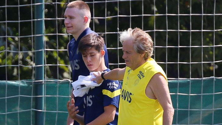 Kaldı 1195! Taraftar Jorge Jesus'a seslendi... Fenerbahçe'de Arda Güler isyanı G1