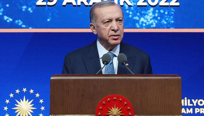 Cumhurbaşkanı Erdoğan müjdeleri sıraladı! Kamuda istihdam ve 6 ay geri ödemesiz kredi desteği