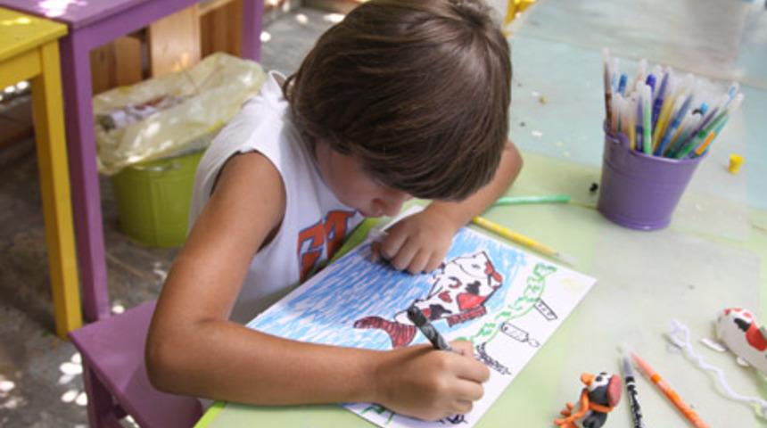 &Ccedil;ocuğunuzun Tatilini Renklendirin!