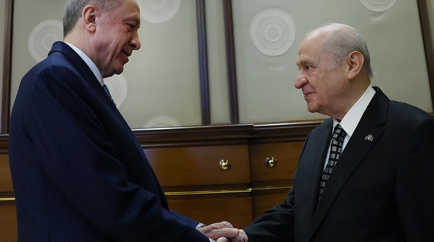 'Erdoğan ve Bahçeli seçim tarihini belirledi' iddiası! Canlı yayında tarih verdi