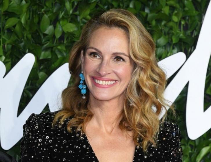 55 yaşındaki Julia Roberts botoks yaptırmadan sağladığı gençlik sırrını paylaştı! Favorisi karbonat... G4