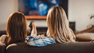 Yılbaşı akşamı televizyonda hangi programlar var? İşte 2023 yılbaşı programları ve dizileri...