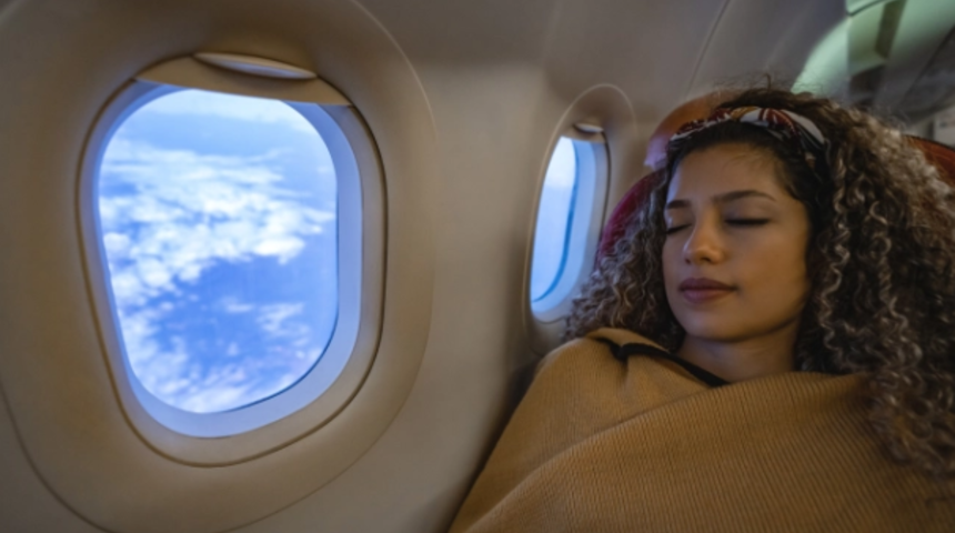 Uçuş görevlisi merak edilen sorunun cevabını verdi! “Uçakların için neden soğuk olur?”