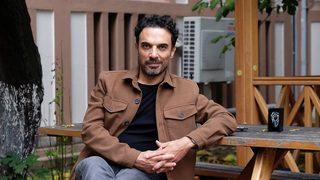 Uğur Aslan kimdir, nereli ve kaç yaşında? Şarkılar Bizi Söyler konuğu Uğur Aslan'ın eşi de çok ünlü çıktı!