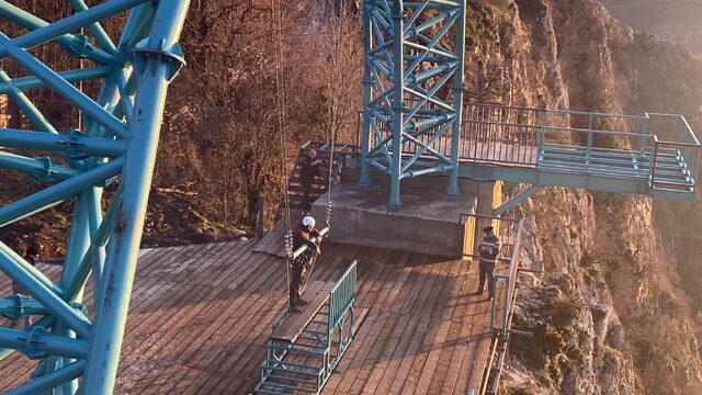 Bu salıncağa binmek yürek istiyor! Valla Kanyonu üzerine kurulan dev salıncak nefes kesti