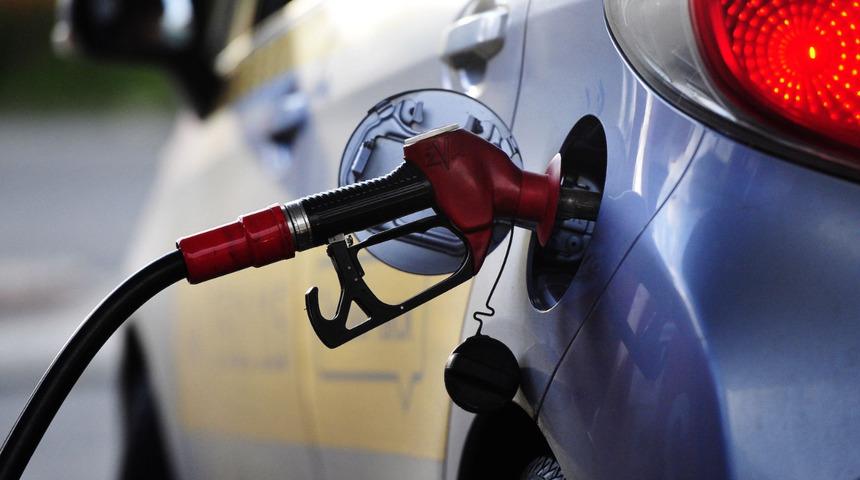 MOTORİNE İNDİRİM, LPG'YE ZAM! Benzinciye gidenler hapı yuttu: Araç sahipleri şaşkın! 3 Şubat 2023 BENZİN, LPG ve motorin fiyatları
