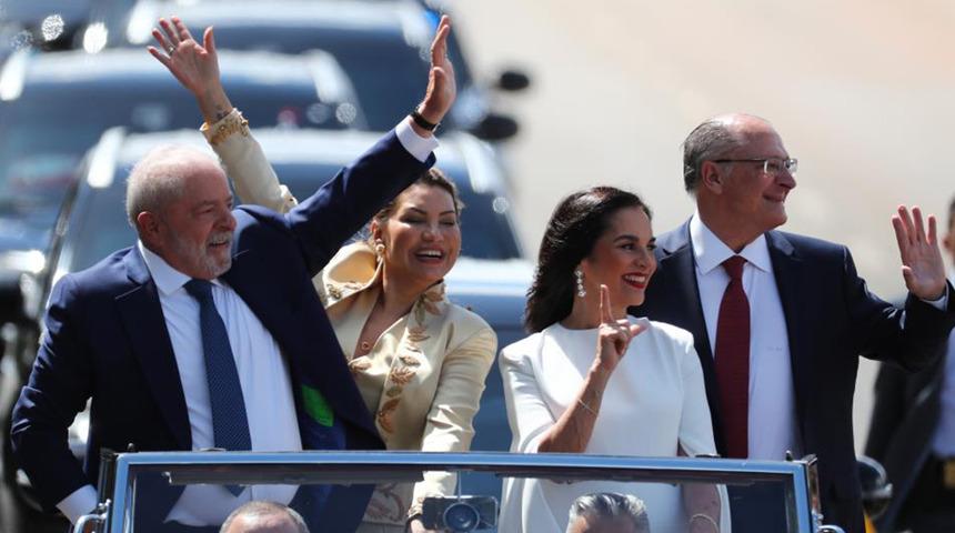 Brezilya’da Lula’nın yemin töreninde ortalık karıştı! Silahlı şahıs gözaltına alındı