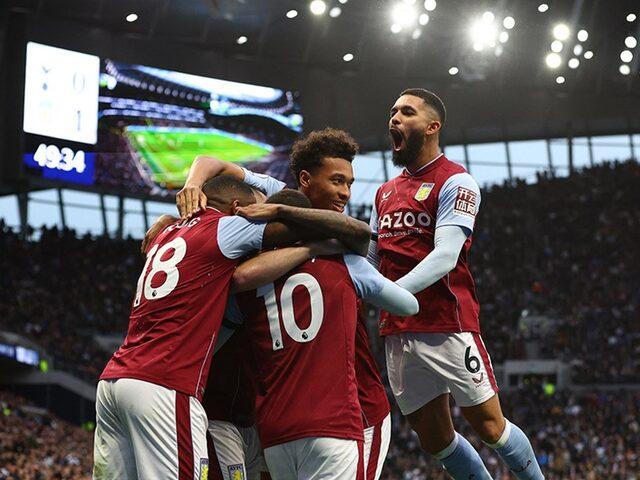 Aston Villa deplasmanda karşılaştığı Tottenham'ı 2-0 mağlup etti!