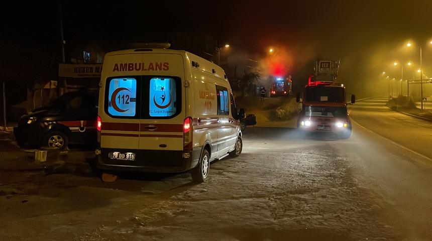 Karabük'te çıkan yangında traktör kullanılamaz hale geldi