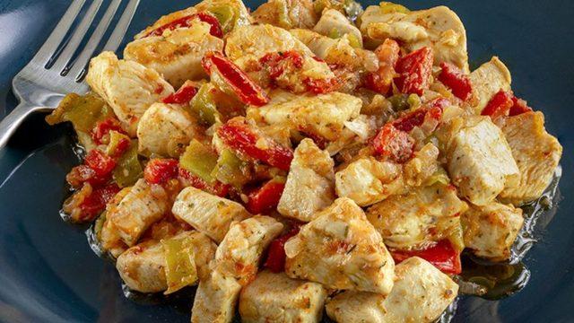 Lezzet patlaması yaşatıyor: Tavuk sote tarifi! Tavuk sote nasıl yapılır?