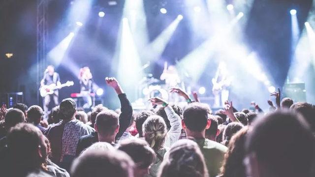Festivaller için '5 gün' kararı! Rapor uygulamaya yüklenecek... Müzik yayını ve festivallerde yeni düzenleme açıklandı