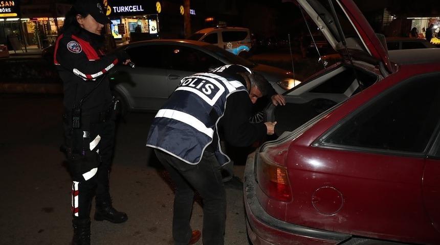 2 bin 616 sürücüye ceza, 143 araca trafikten men