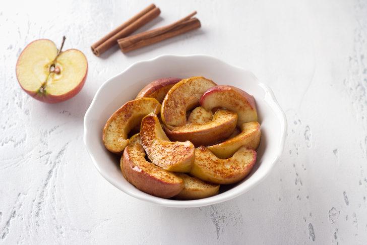 Airfryer tarçınlı elma tatlısı tarifi ve malzemeleri nedir? Airfryer'da tarçınlı elma tatlısı nasıl yapılır?