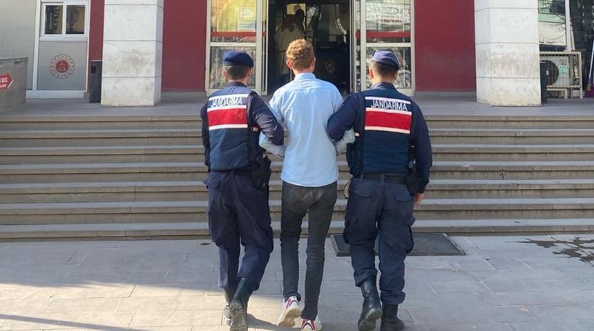 Manisa'da hakkında 32 yıl 6 ay hapis cezası bulunan firari hükümlü yakalandı