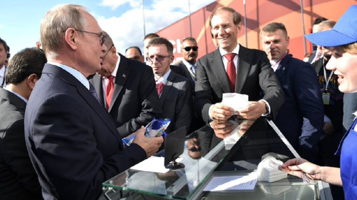 Putin’in en yakınındaki isimdi! Erdoğan ve Putin’e dondurma vermişti... Gerçek kimliği yıllar sonra ortaya çıktı G4