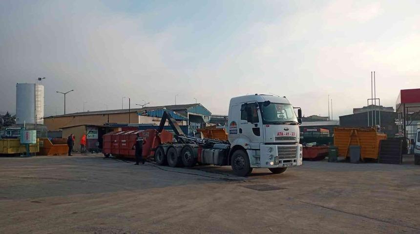 Körfez’de 5 ton 680 kilo tehlikeli atık toplandı