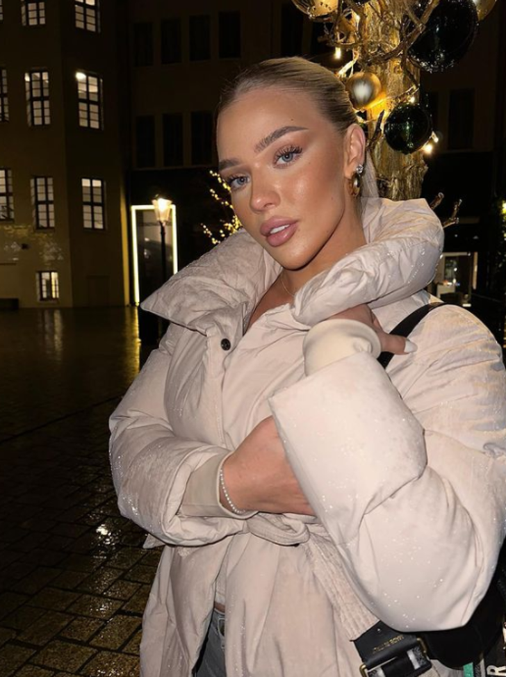 Dünyanın en güzel süpermarket çalışanı seçilen Elanie Victoria’nın yeni mesleği herkesi şaşırttı G1