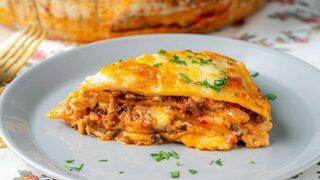 Zuhal Topal'la Yemekteyiz Krep lazanya tarifi! Daha basiti yok... Krep lazanya nasıl yapılır?