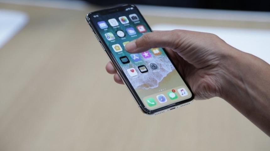 Apple itiraf etti! iPhone X'te sorun var