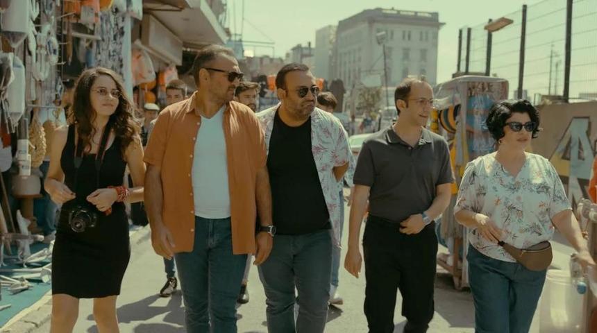 Hareket Sekiz filmi konusu nedir? Hareket Sekiz filmi oyuncuları kimler? Bu akşam Tv'de