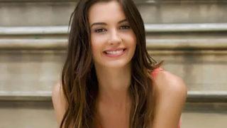 9 aylık hamile Leyla Lydia Tuğutlu’dan karnı burnunda poz  