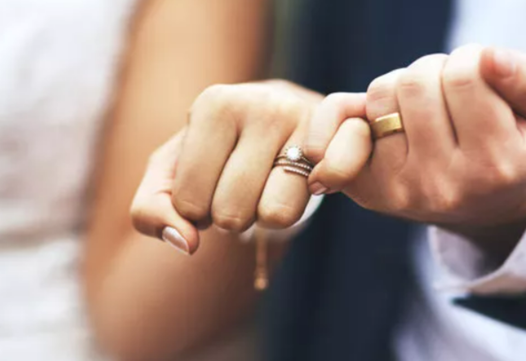 Boşanma avukatı paylaştı! Evlenmeden &ouml;nce sormanız gereken 5 &ouml;nemli soru