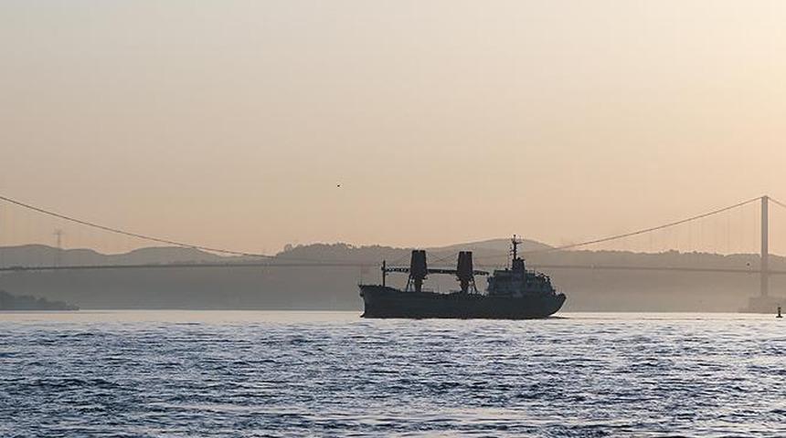 İstanbul Boğazı gemi trafiğine kapatıldı