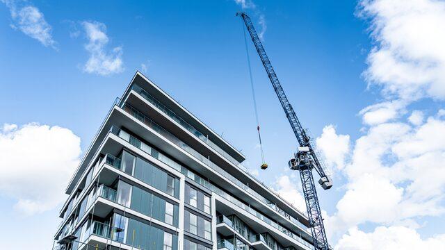 Orta gelirliye 0,69 faizli konut kredisi! Ev alacaklar için tarihi proje başlıyor: 536 bin lira cepte kalacak