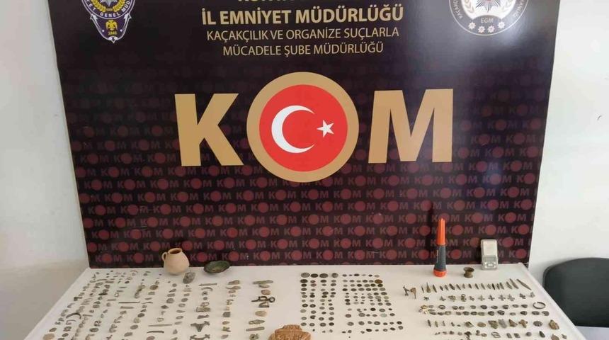 Konya Emniyeti 2022 yılında kaçakçılara göz açtırmadı