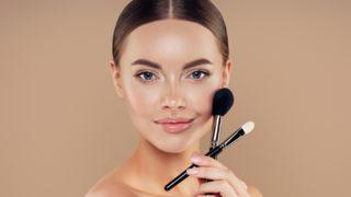 Makyaj sayesinde burnunuzu nasıl daha ufak gösterebilirsiniz?