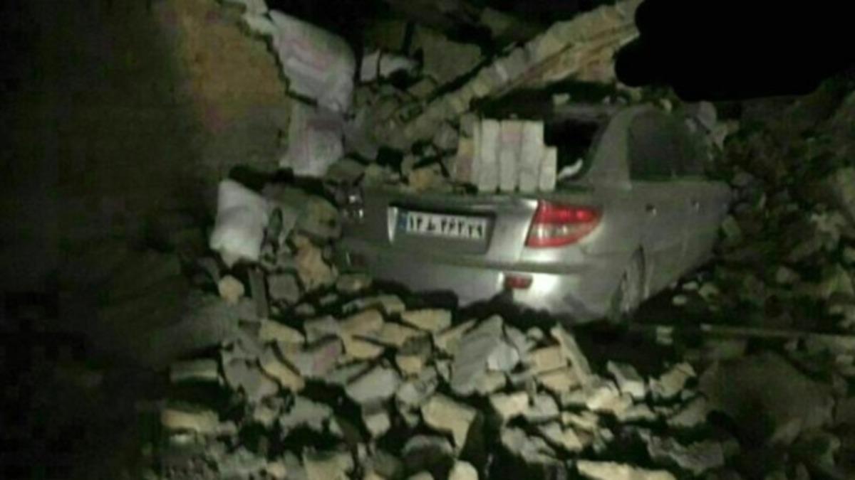 Irak'taki 7,3'l&uuml;k depremden gelen g&ouml;r&uuml;nt&uuml;ler, yıkımın boyutunu g&ouml;zler &ouml;n&uuml;ne serdi