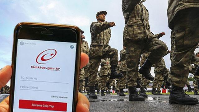 Askerlik ile ilgili önemli gelişmeyi duyurdu! e-Devlet'ten yapılacak: Askerlik çağı, yoklama, celp ve sevk, muvazzaflık, yedeklik...