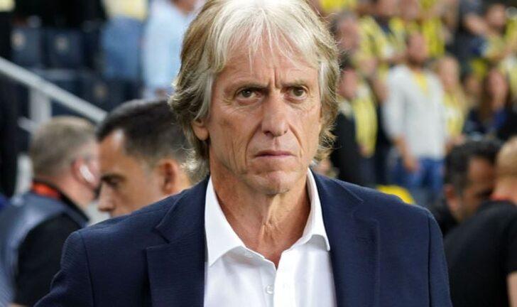 Kadıköy'de oynanacak olan Fenerbahçe Galatasaray derbisinde düdük erken çaldı! Okan Buruk'un 11'i, Jorge Jesus'un sözleri... Herkes şaşkın G5