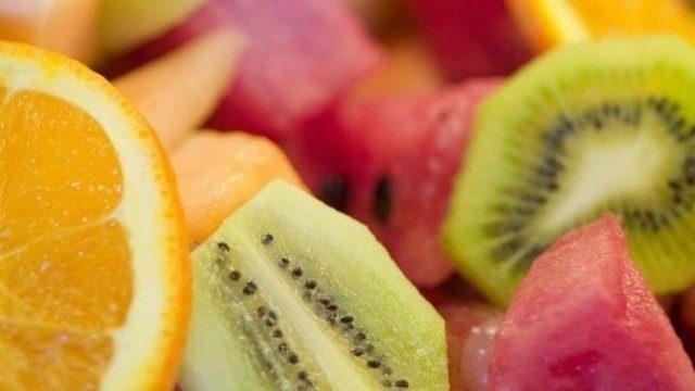 Yemeden önce bir daha düşünün! Meyve ve sebzedeki akla gelmeyecek tehlikeler...