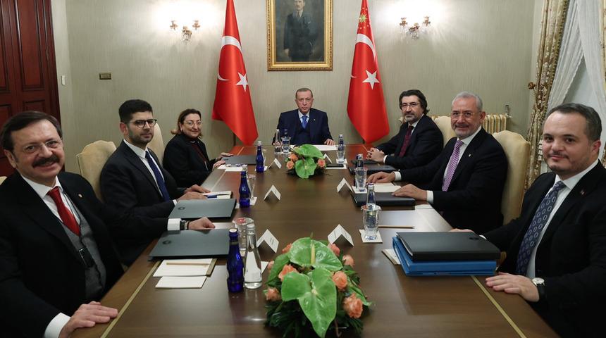 Cumhurbaşkanı Erdoğan, T&uuml;rkiye Varlık Fonu A.Ş Y&ouml;netim Kurulu'nu kabul etti