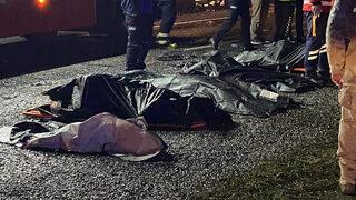 Diyarbakır'da yolcu otobüsü kaza yaptı! 1’i bebek 5 kişi öldü, 23 yaralı