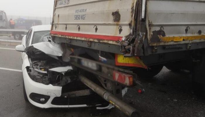 Kırşehir'de trafik kazası! 10 araç birbirine girdi